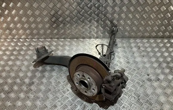Mini One - Cooper F56 F55 Rear wheel hub spindle/knuckle 8842877
