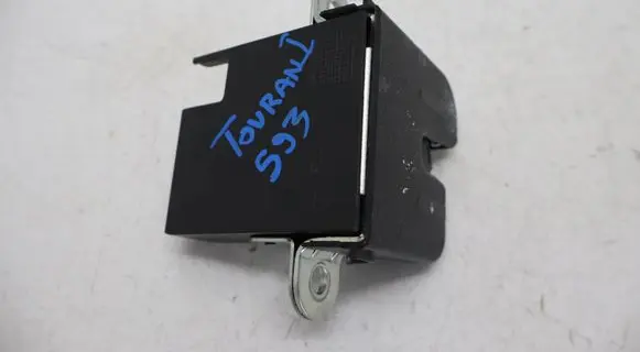 Volkswagen Touran I Tailgate/trunk/boot lock/catch/latch