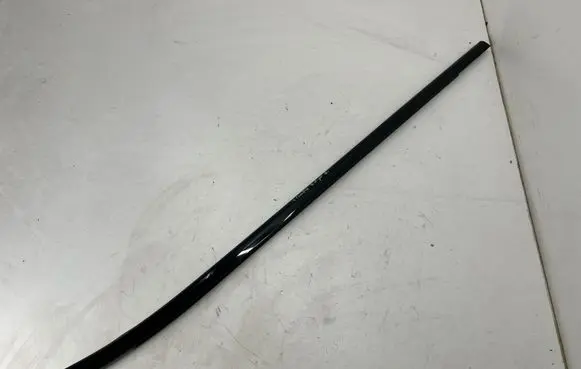 Chrysler Pacifica Front door trim (molding) 68363237AC