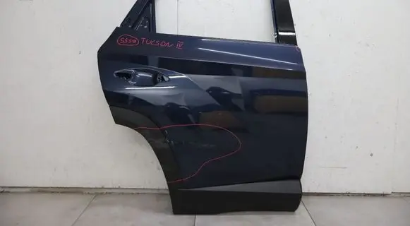 Hyundai Tucson IV NX4 Rear door