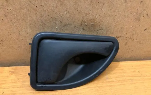 Renault Kangoo I Front door interior handle 8200247803