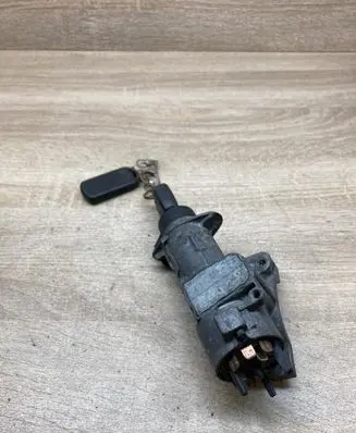 Volkswagen Transporter - Caravelle T5 Ignition lock 4B0905851C 4B0905849