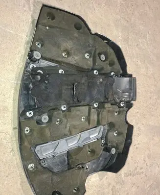 Maserati Levante Engine cover (trim) 670005143