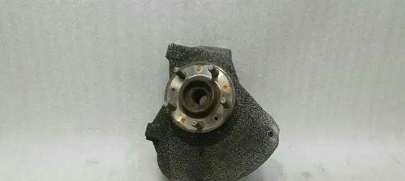 Aston Martin DB9 Front wheel hub 7G433K186AB
