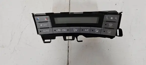 Toyota Prius (XW30) Climate control unit 75D726