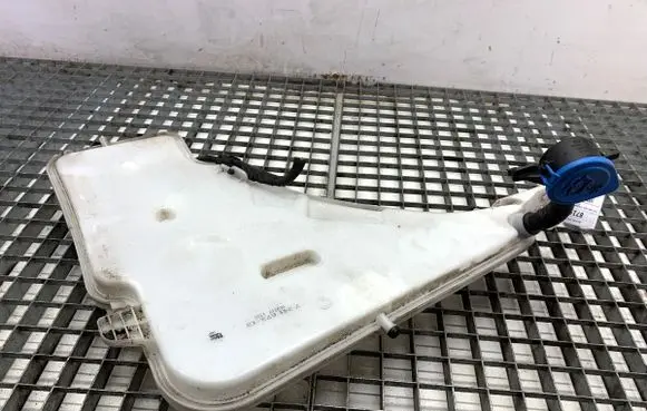 BMW 3 F30 F35 F31 Windshield washer fluid reservoir/tank 7241673