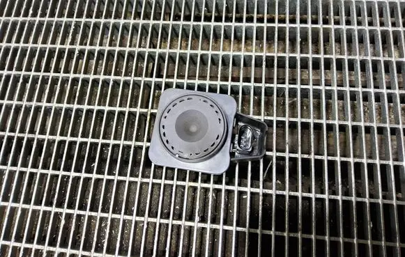 Seat Arona Alarm system siren 5Q0951605B