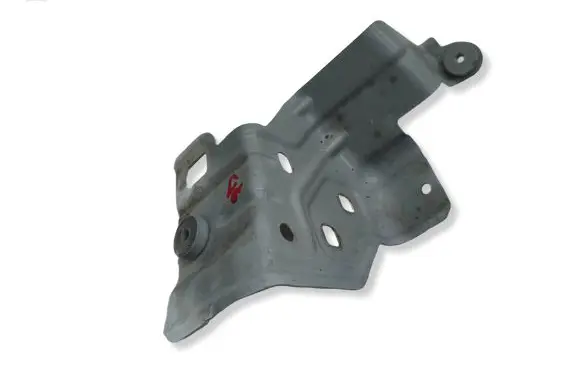 Mercedes-Benz GLB x247 Fender mounting bracket A2478800214