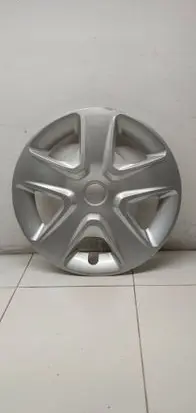 Ford Fiesta R16 wheel hub/cap/trim H1BC1130BC