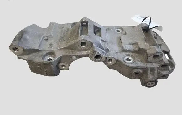 BMW 1 E81 E87 Generator/alternator bracket 850686305