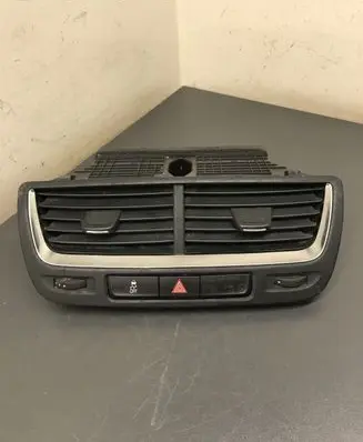 Opel Mokka Dash center air vent grill