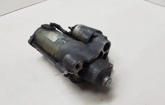 Ford Focus Starter motor 4M5T1000FB 30667684
