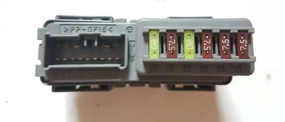 Honda CR-V Fuse box set T1G0031 170301T1G0031 V02T1G0031