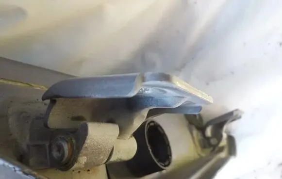 Fiat Bravo - Brava Front door upper hinge