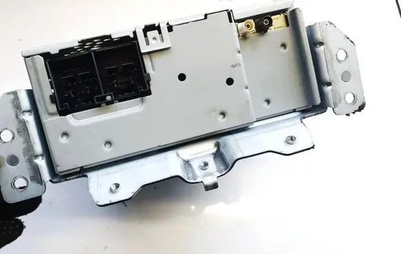 Ford Puma Radio/CD/DVD/GPS head unit H1BT18K810LNU H1BT-18K810-LNU