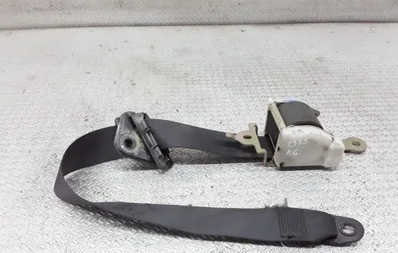Opel Frontera A Rear seatbelt