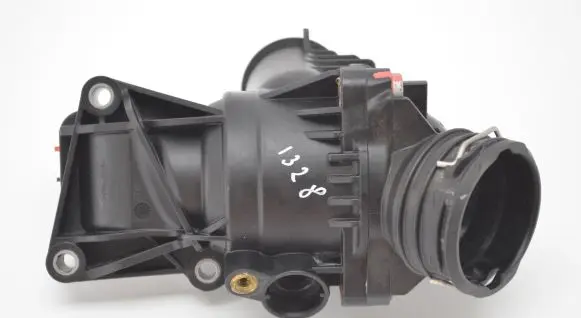 Mercedes-Benz SL R231 Thermostat/thermostat housing A2762000315