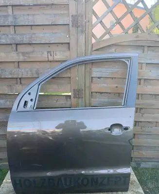 Volkswagen Amarok Front door 