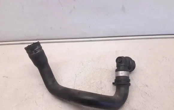 Mercedes-Benz SLK R171 Engine coolant pipe/hose A1718301296 131518PC P1051203N01