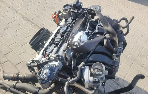 Volkswagen Polo V 6R Engine swap CJZ