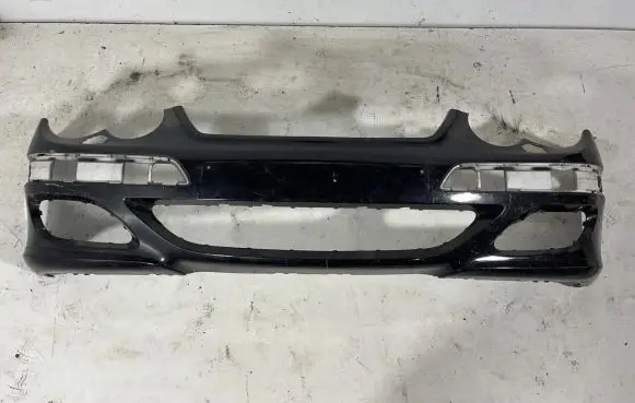 Mercedes-Benz C W203 Front bumper