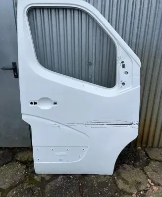 Opel Movano B Front door 801100016R