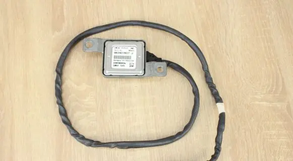 Audi A6 S6 C7 4G Lambda probe sensor 8K0907807J