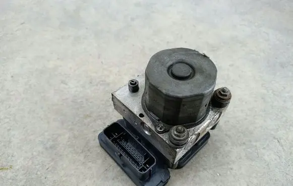 Peugeot Boxer ABS Pump 