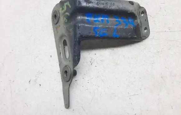 Volkswagen Golf VII Fender mounting bracket 5G0821135B