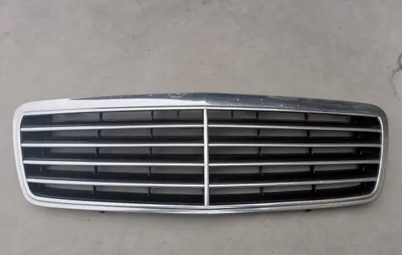 Mercedes-Benz CLK A208 C208 Front grill 2088800085 771500002 771500001