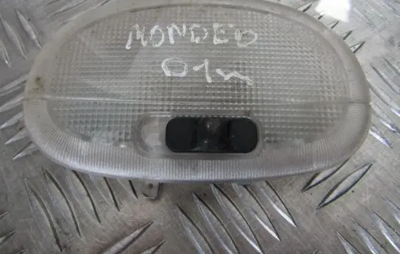 Ford Mondeo Mk III Front seat light xs4113776ba xs41-13776-ba
