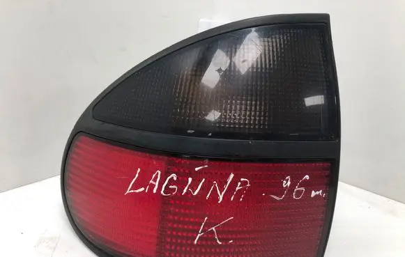 Renault Laguna I Rear/tail lights 7700820052