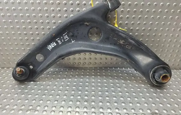 Toyota Yaris Front control arm S27730849