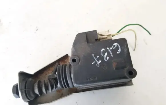 Peugeot RCZ Central locking motor 9643826880 315024414