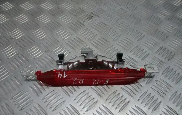 Toyota Corolla E120 E130 Third/center stoplight