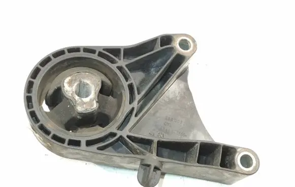 Opel Insignia A Engine mount bracket 230005