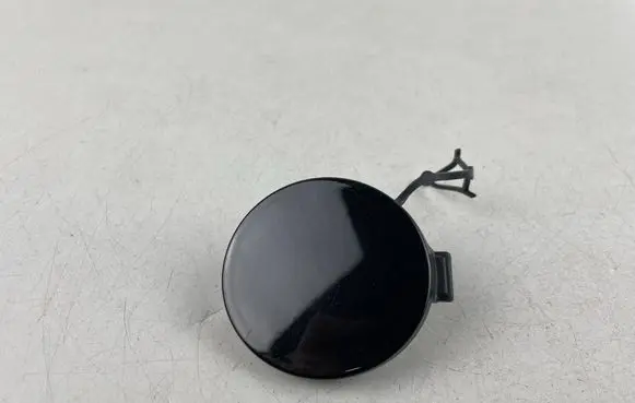 Volkswagen Golf VIII Front tow hook cap/cover 5H0807241
