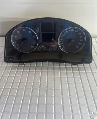 Volkswagen Golf V Speedometer (instrument cluster) 1K0920861K V0020000 VWZ770E1736236