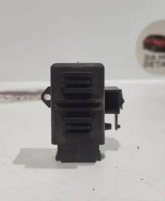 Volkswagen PASSAT B6 Seat heating relay 1Z0959772B PA6GF30
