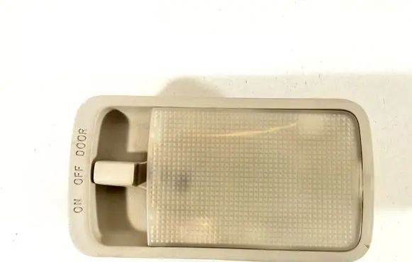 Toyota Corolla E120 E130 Rear seat light 340N