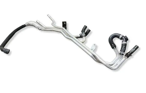 Volkswagen Multivan T7 Electric car engine cooling hoses/pipes 7T0815098F