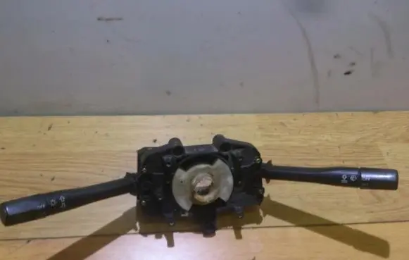 Honda Civic Wiper turn signal indicator stalk/switch m15746
