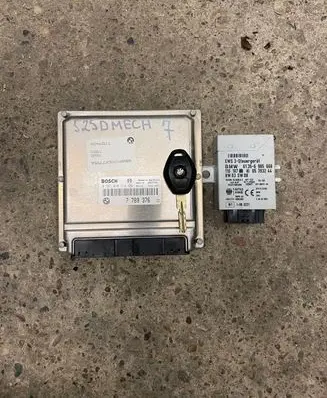 Engine ECU kit and lock set