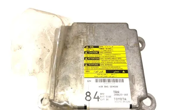 Toyota Avensis T250 Airbag control unit/module 208623102