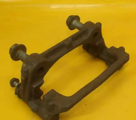 Mercedes-Benz Sprinter W906 Brake caliper pad carrier rear Y4128