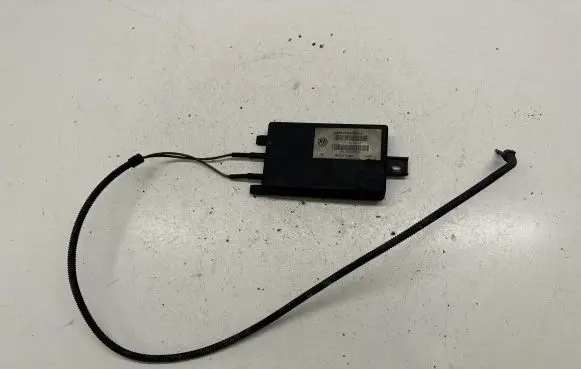 Volkswagen Touareg I Antenna control unit 7L6035507J