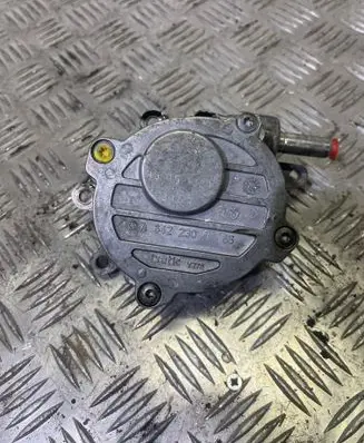 Mercedes-Benz ML W164 Vacuum pump A6422300765