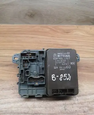 Honda Civic Fuse module 38600SH3G1 RK0060 486005J301