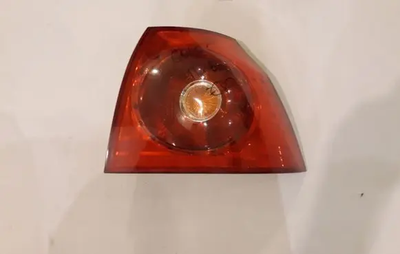 Volkswagen Golf V Rear/tail lights