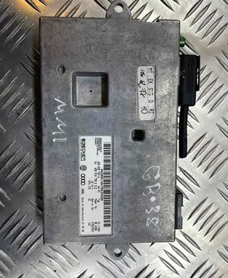 Audi A8 S8 D3 4E MMI control unit 4E0035729A